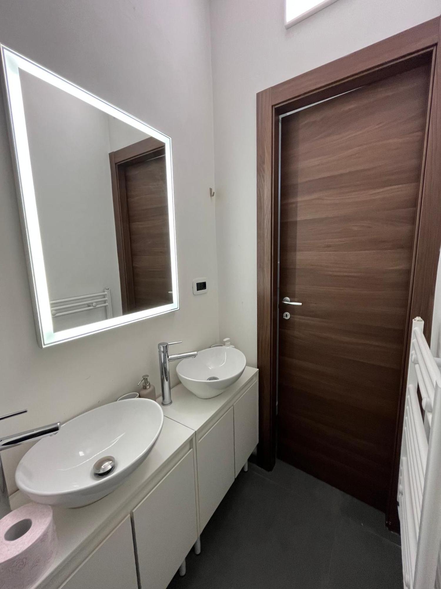 Porta Susa Rooms - Camere Porta Susa Turim Exterior foto